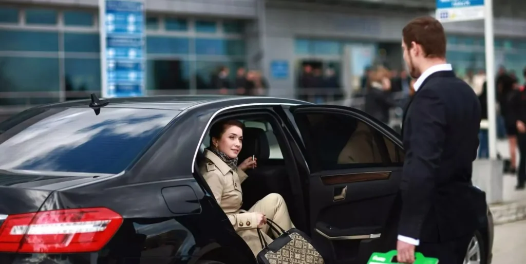 Detroit Metro Airport Sedan